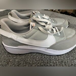 Nike mens size 12